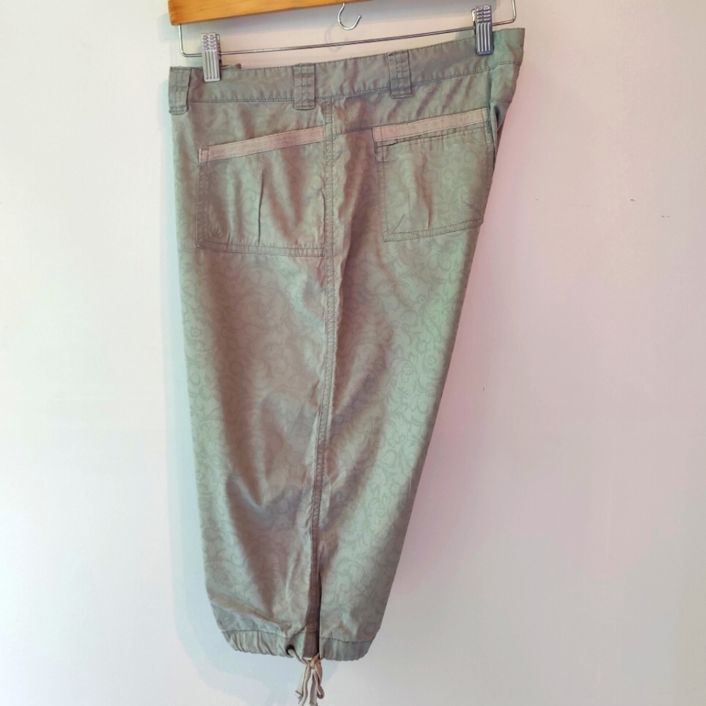 PrAna Grey Cotton Capri Length Pants 12